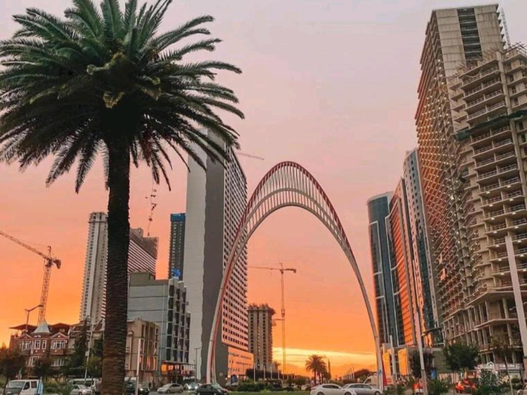 Апартаменты С Видом На Море Twin Towers Batumi, Orbi City Exteriör bild