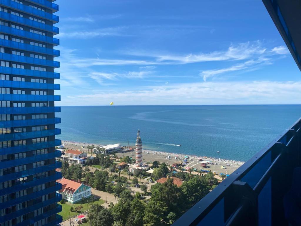 Апартаменты С Видом На Море Twin Towers Batumi, Orbi City Exteriör bild